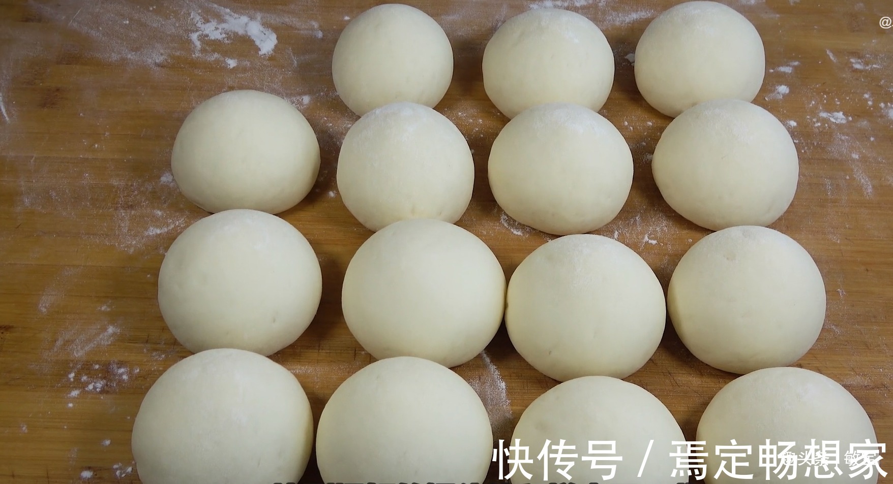 蒸馒头是开水还是冷水上锅要不要焖教你这么蒸个个白胖不回缩