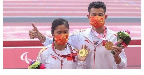 北斗系統(tǒng)|《朗讀者》第三季：他們才是最值得被看見的人，這就是董卿的厲害