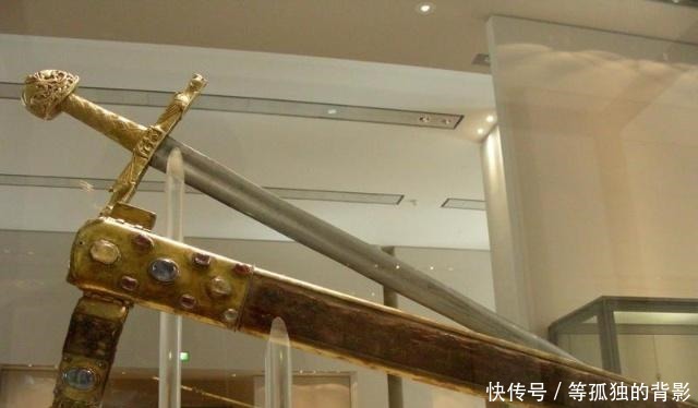 耶稣|同勾践剑齐名的武器,杀死耶稣的朗基努斯长矛,图坦卡蒙的匕首!