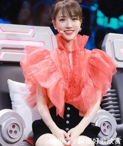 期节目中|本想在《蒙面舞王》秀腿,没想到全被张纯烨抢了风头