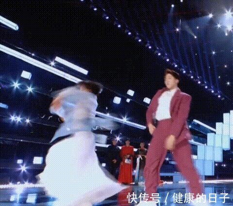 創(chuàng)4贊多劉宇組CP，被夸是太君與“花姑娘”，玩爛梗引網(wǎng)友反感！