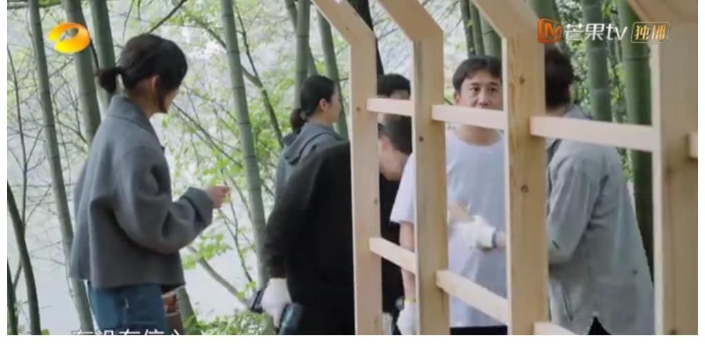 节目组|《向往5》开播九期，黄磊主动提起刘宪华，连续两年缺席令人怀念