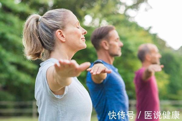 稳定血糖|糖尿病人,运动时牢记这5点,或能改善代谢,稳定血糖