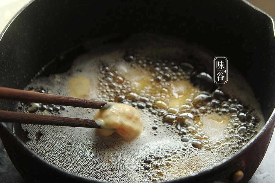 教你做一道茄汁鸡块,酸甜开胃,皮酥肉嫩,上桌瞬间就抢光