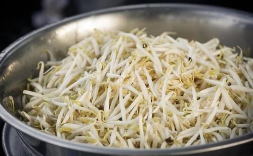 身体|不宜常吃的6种蔬菜或已公布,对照一下,看看有没有你经常吃的?