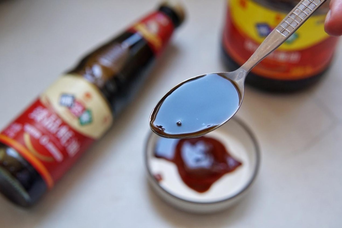 莲藕最下饭的做法，脆嫩亮白不发黑，吃起来比肉香