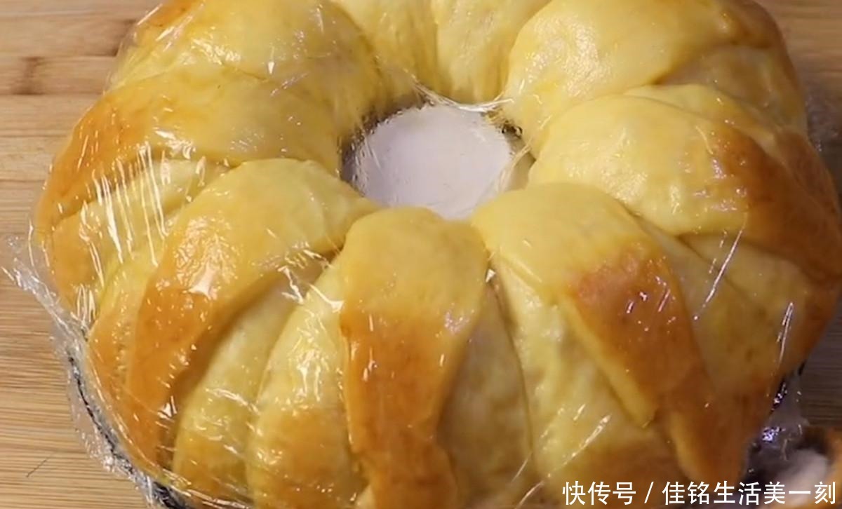 烤箱|不用烤箱的,懒人“面包”,松软拉丝,食材家常,比买的好吃多了