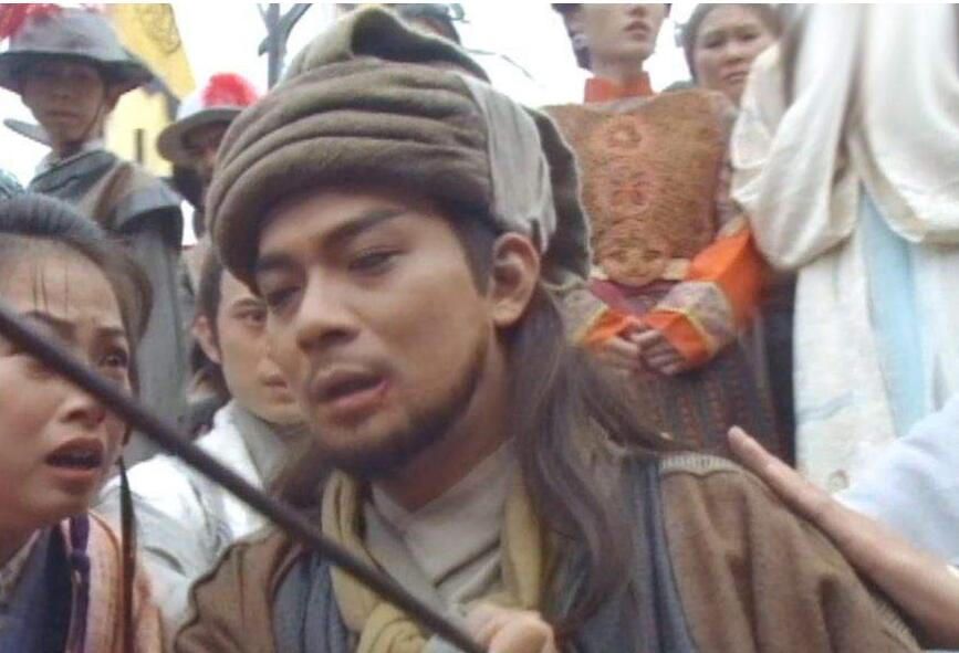 降龙十八掌$虚竹死后留下两个传人,一个成魔让人谈之色变,一个成侠万民敬仰