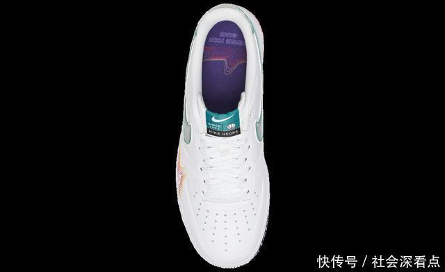 惊了!这双Air Force 1会唱歌……太好看了