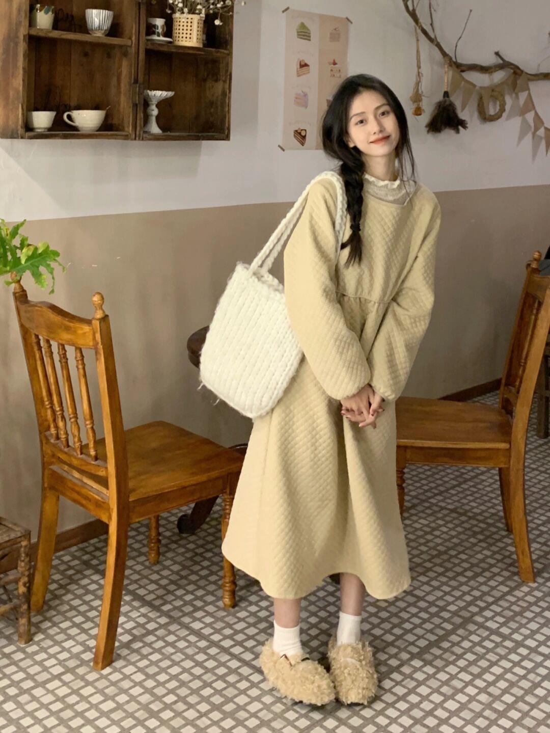 皮裤|今年流行这种棉裙,搭配蕾丝打底衫,保暖又性感!