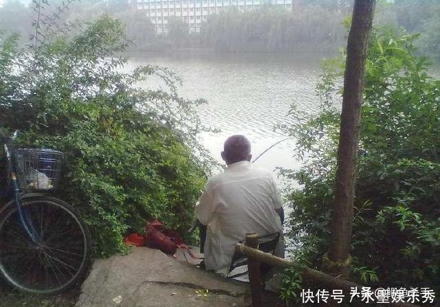 别再抢老钓位了，“秋老虎”鱼儿都藏在这，选这垂钓事半功倍
