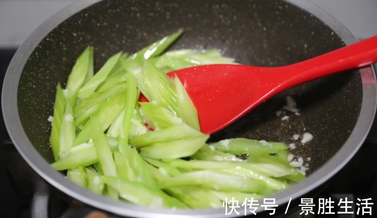 孩子|不管有钱没钱，记得吃这“高钙菜”，实惠营养，孩子多吃长高个