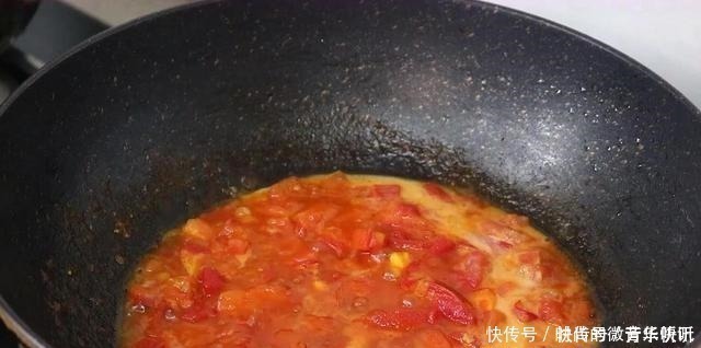 豆腐最好吃做法,加2个西红柿,饭店吃不到,比吃肉还香