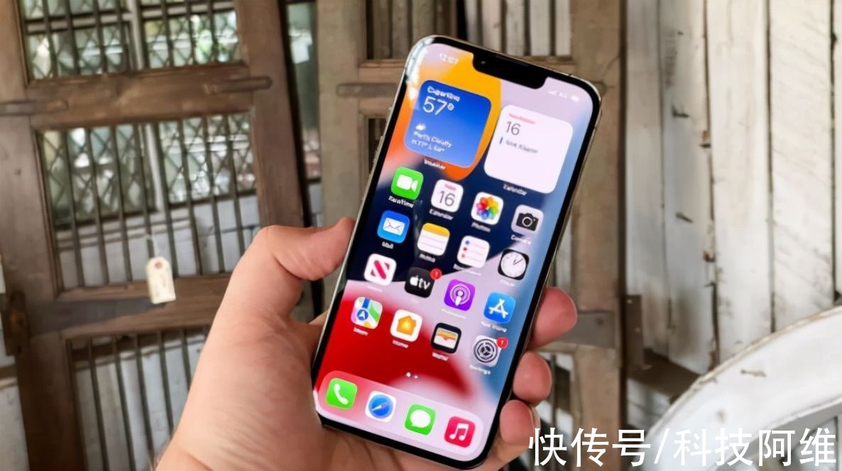 热销榜|双11最新手机热销榜：苹果iPhone13仅排第二，第一名实至名归