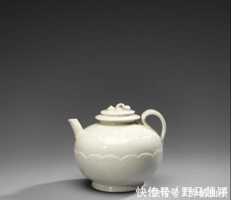 定窑!五大名窑中为何定窑最为特殊?它美在什么地方?