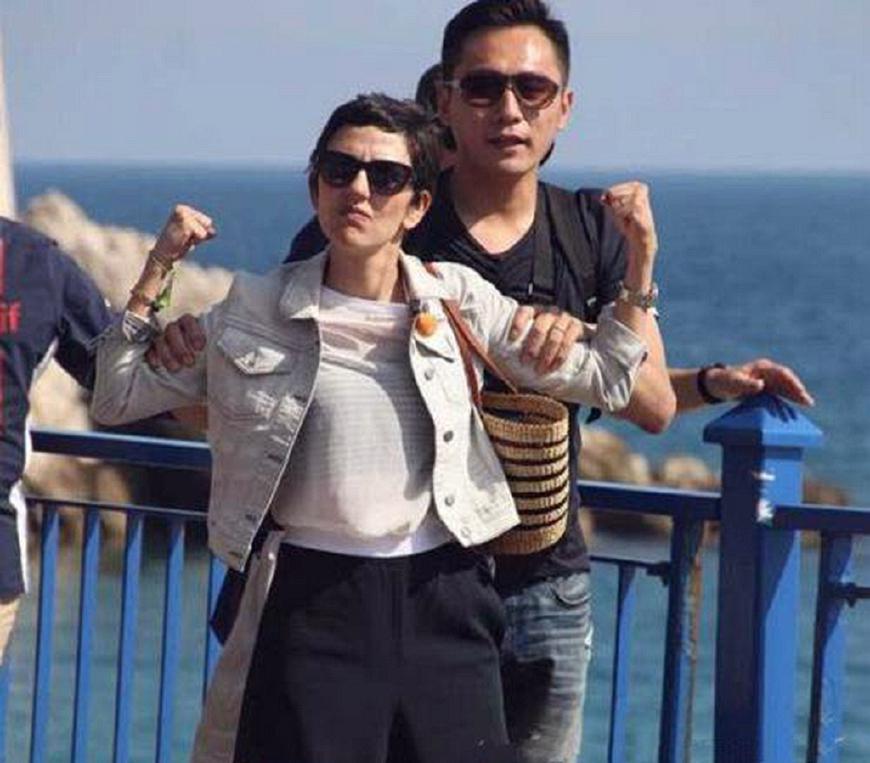 刘烨妻子安娜患病衰老迅速,刘烨不离不弃!_【快资讯】