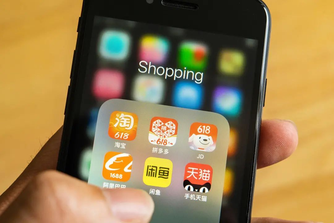 电子商务法|4千元买下原价2.5万的播放器，又是标错价？