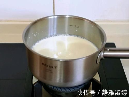 孩子最近迷上了此甜品，不用花钱买，自己在家也能做，好吃还不贵
