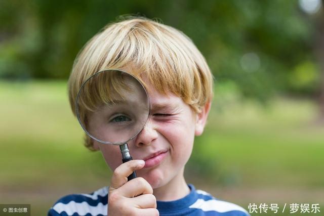 生病|宝宝经常有这5个小举动,家长别以为这是卖萌,可能是生病了