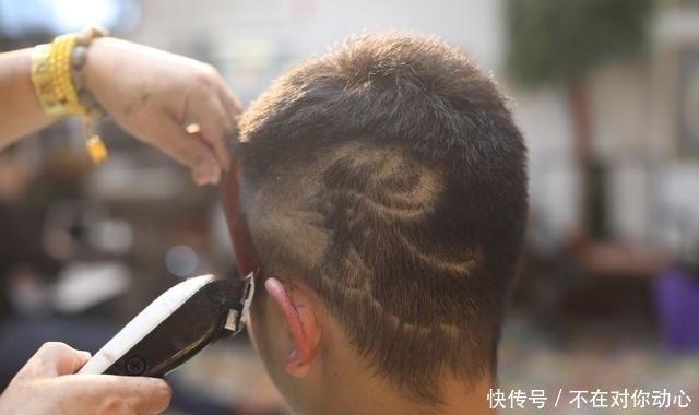 搞笑|带大家看一些奇葩另类的发型 超搞笑的