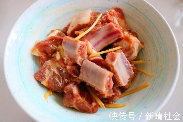 红烧|蒸排骨要试试,比红烧简单,鲜嫩入味又多汁,好吃零失败