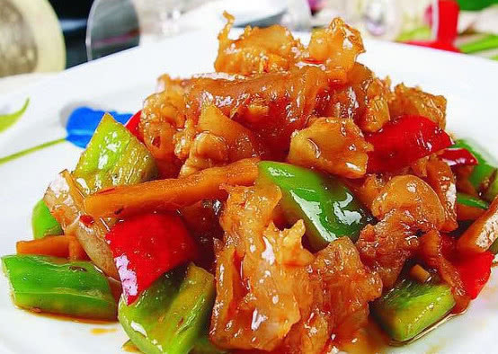 色斑|女性常吃此物，满满的胶原蛋白，色斑皱纹消失了，肌肤细腻更光滑