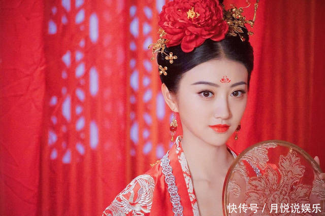 俗语“英雄难过美人关”,其实还有下半句,说出了所有女人的通病