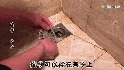 满屋子头发难清理，聪明的女人这样做，家里一根发丝都没有