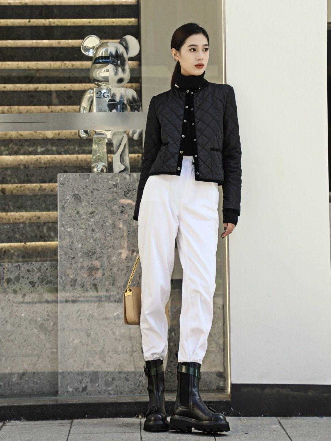 黑白配|冬天穿衣还得是黑白配,百搭精致不挑人,关键是穿再久也不会过时