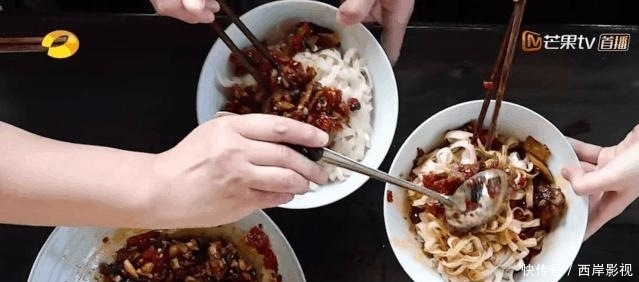 同吃黄磊的饭大华两季没长肉,彭彭一季就吃成球,终于找到原因了