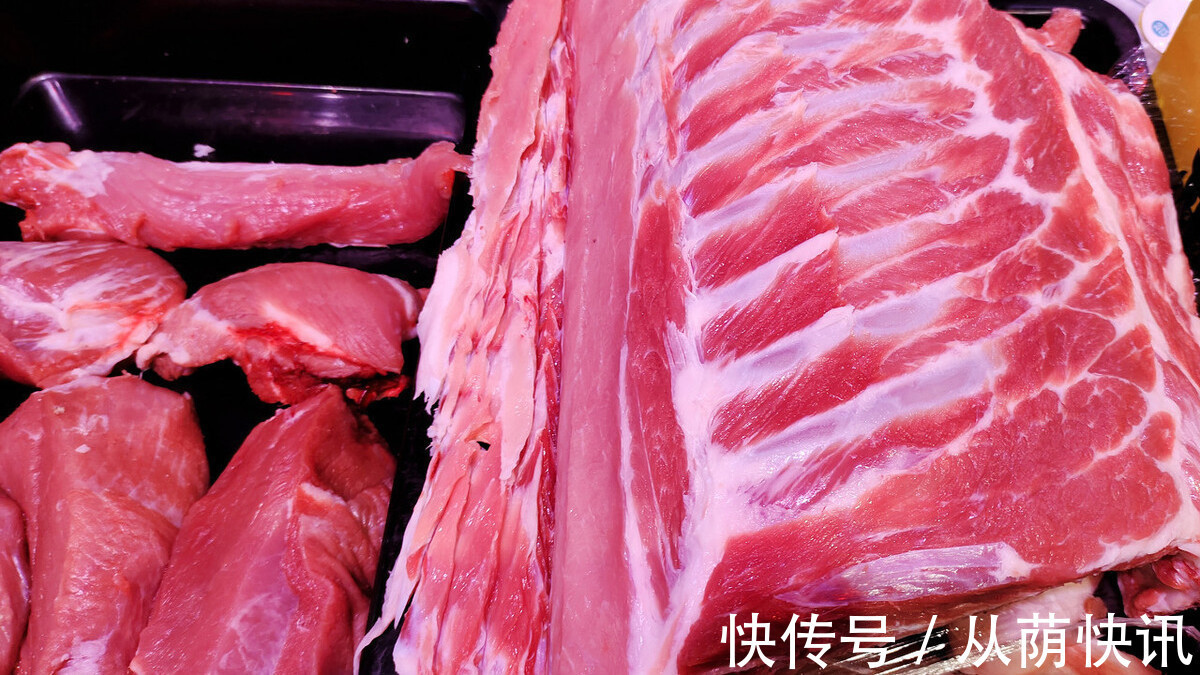 焯水|排骨直接焯水,难怪又柴又腥,焯水前加一步,排骨美味又好吃