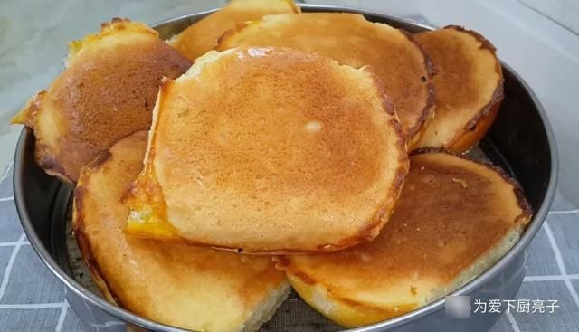 面粉不要烤面包了，掌握正确做法，让你吃一口就爱上，真的太香了