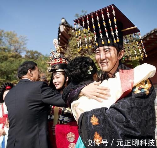 育儿|韩国每月30万奖励生孩子!夫妻3个月育儿假1800万,不婚成难题!