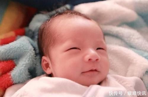 几两|宝宝出生时“几斤几两”，预示今后福气有多少？父母了解下没坏处