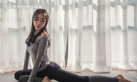 牛仔裤|街拍时尚运动的小姐姐,穿搭一条牛仔裤,尽显身材曲线