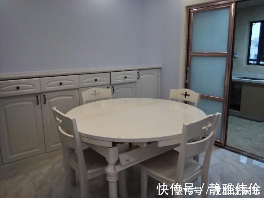 客厅|头一次见把阳台包进客厅的设计,效果还真不错,看过的人都夸好!