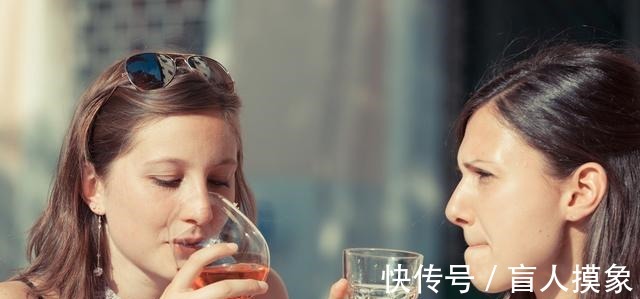 技巧 每天坚持这7个不花钱的护肤技巧,让你肌肤延缓衰老,素颜也很美!