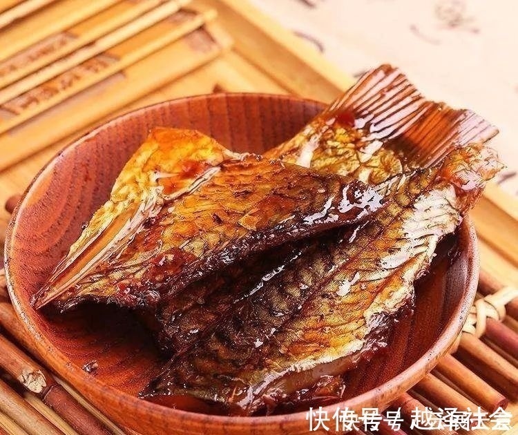鱼最好吃的部位在哪里筷子先夹4个地方的，不是吃货就是行家
