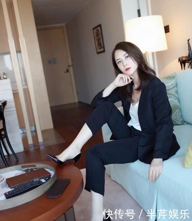 女人精不精致，区别在于细节，这5款不起眼的单品却是关键