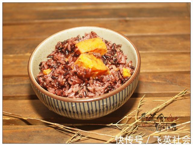 红薯|色彩诱人的米饭，你试过吗？大米、黑米、红薯，营养更均衡