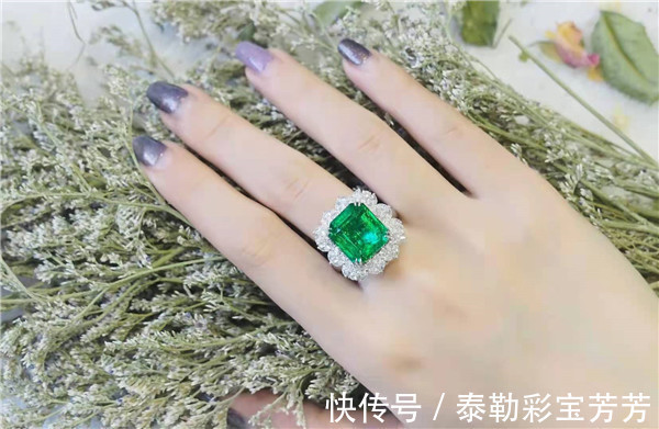 首饰 祖母绿首饰适不适合日常佩戴?