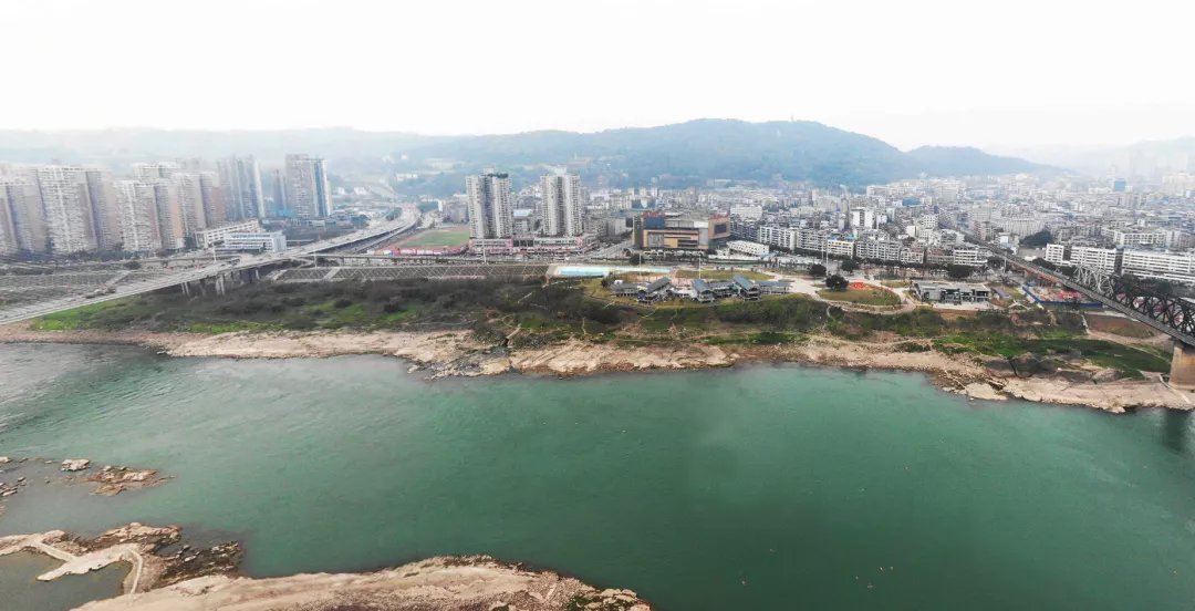 用地|3块居住地，位置超好！宜宾南岸方向，310亩好地来了