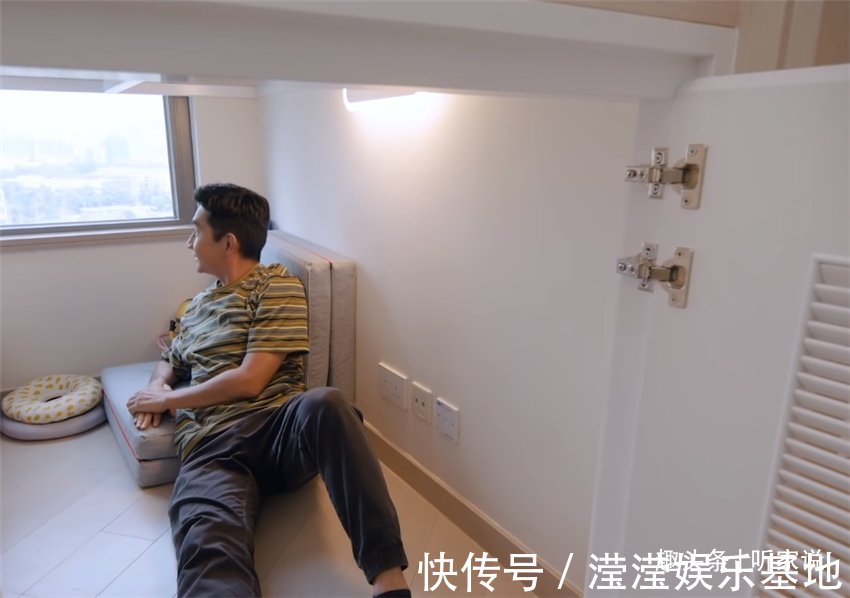 悬柜|香港90后夫妻买下35㎡小家,利用3米层高做书房,一层当两层