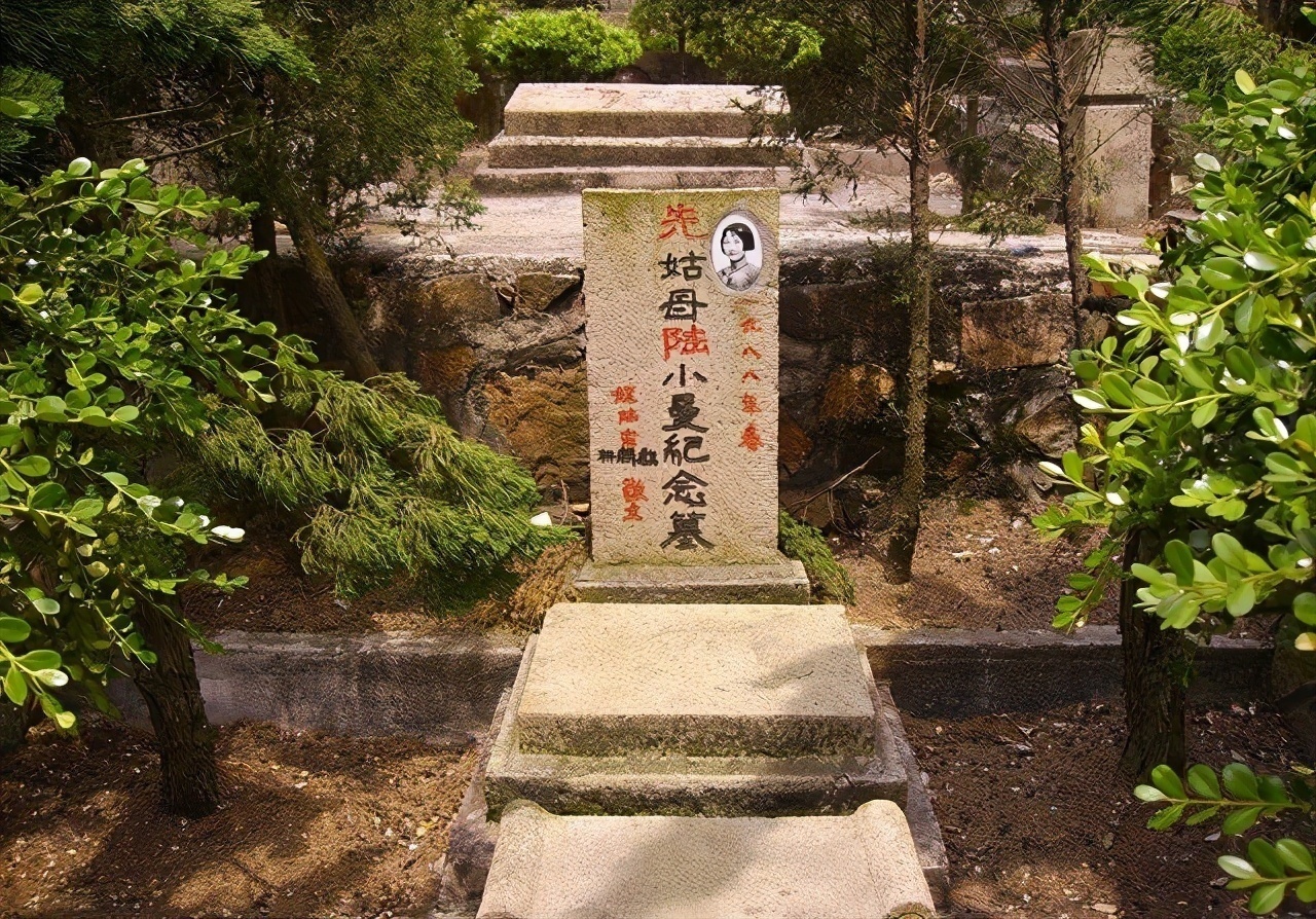 离婚&陆小曼与翁瑞午同居23年,不准他与原配离婚,言不能让他辜负原配