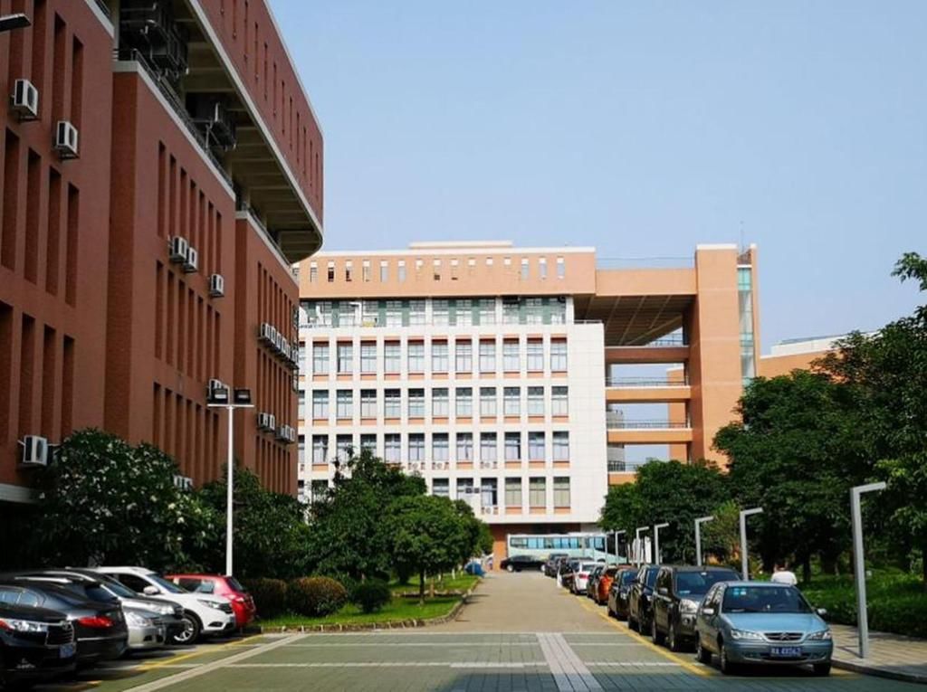 中国高校专利排名出炉，陕西这所四星级大学，成功进入前100名