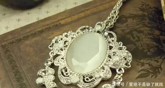 水晶|化学人眼里的珠宝首饰是……你想不到吧