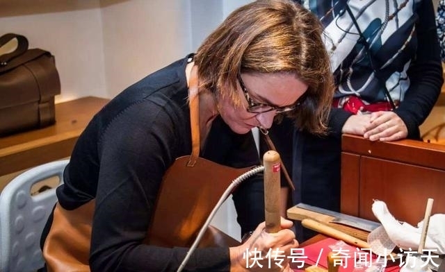 手袋 女孩们,知道男友送的爱马仕,背后有什么故事吗?