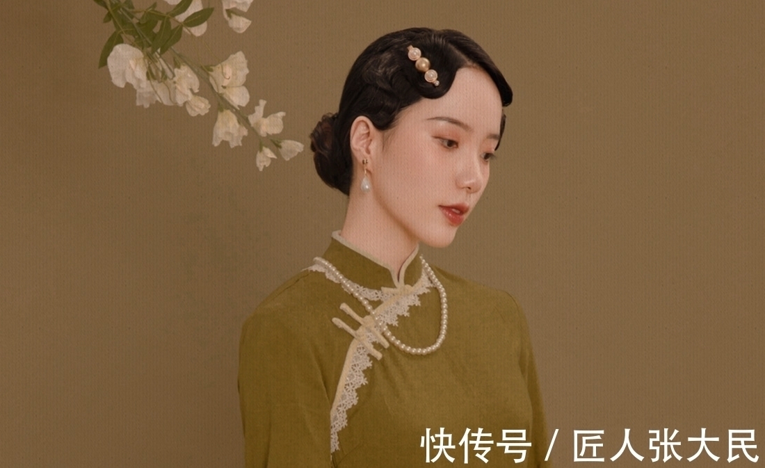 菩提树下@词:菊韵可随秋事老?西风漫卷,苍茫星月,永夜潇潇