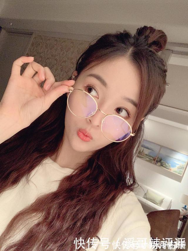 马尾辫|马尾辫已经落伍了!今年最流行这3款“扎发”,谁扎起来都特别美