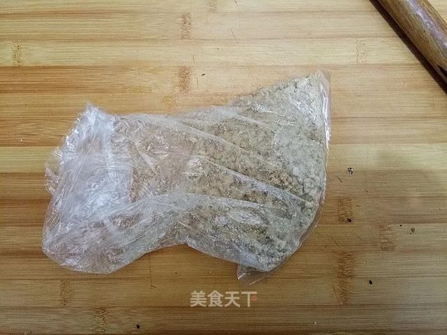 核桃仁|核桃糖酥饼：咬一口香甜酥脆，大人孩子都爱吃